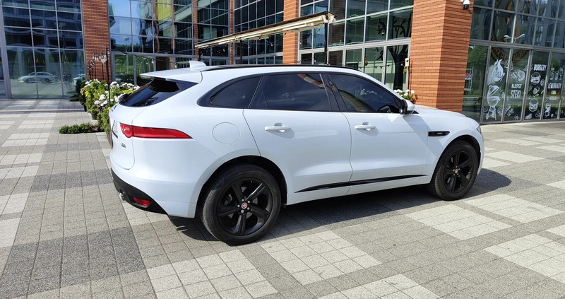 Jaguar F-Pace cena 115000 przebieg: 128000, rok produkcji 2018 z Międzyrzec Podlaski małe 529